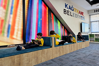 MİNİKLERİN KİTAP YOLCULUĞU EMNİYETEVLERİ ÇOCUK KÜTÜPHANESİ’NDE BAŞLIYOR